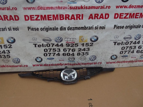 Grila capota Mazda 2 an 2008-2014 grila fata cu emblema dezmembrez