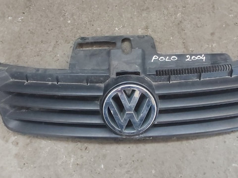 Grila Capota Motor Radiator+ Emblema VW Polo 9N (2001-2007)