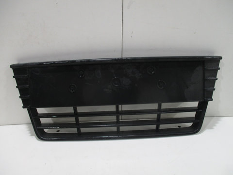 Grila centrala bara fata Ford Focus an 2011-2015 cod BM51-17K945-A