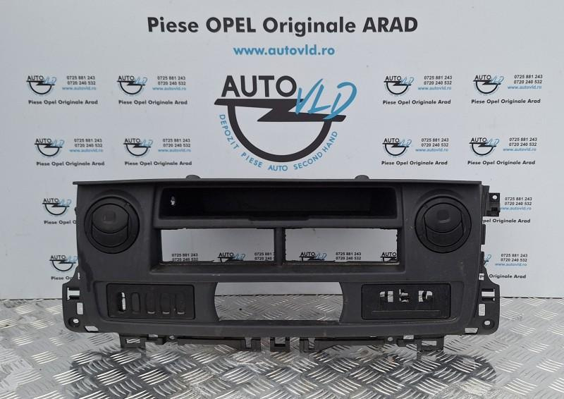 Grila centrala bord Renault Master 1998-2010