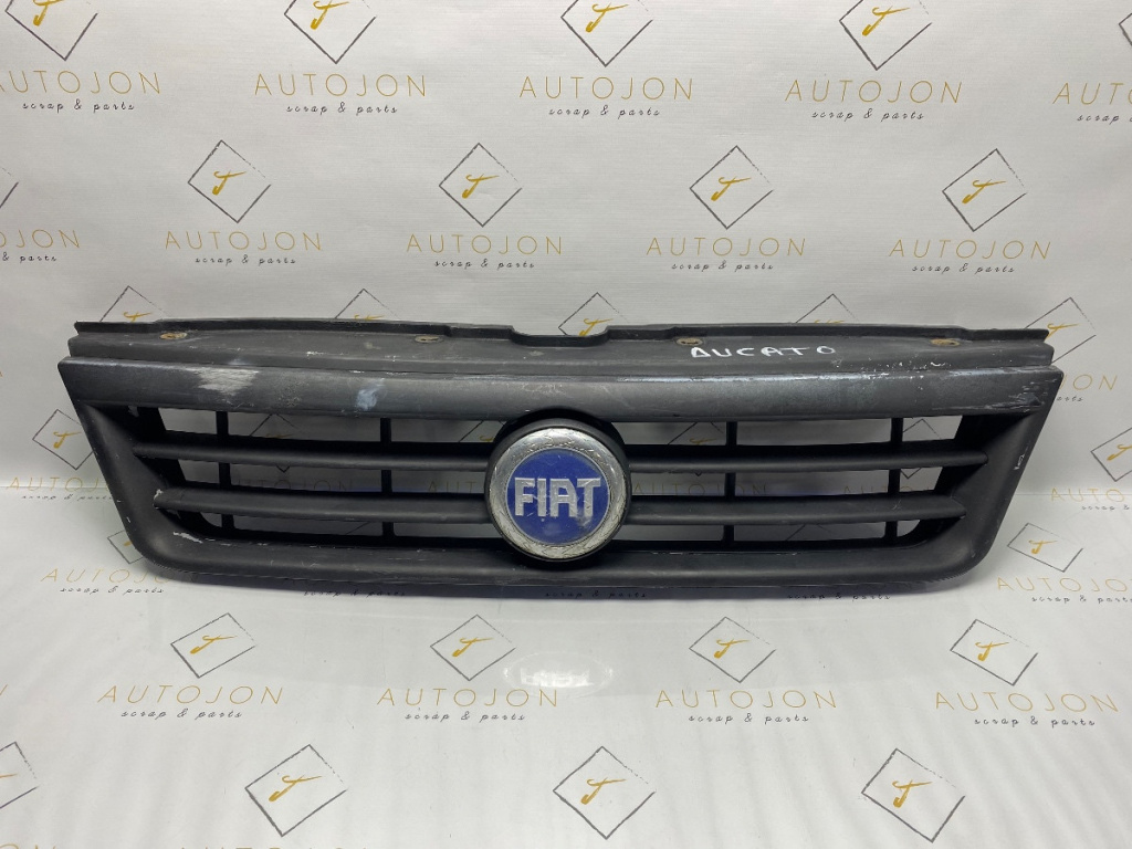 Grila centrala FIAT DUCATO Box (244) [ 2002 - > ] JTD (F1AE0481C) 81KW|110HP OEM 132915801