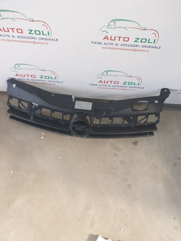 Grila centrala OPEL ASTRA H din 2005