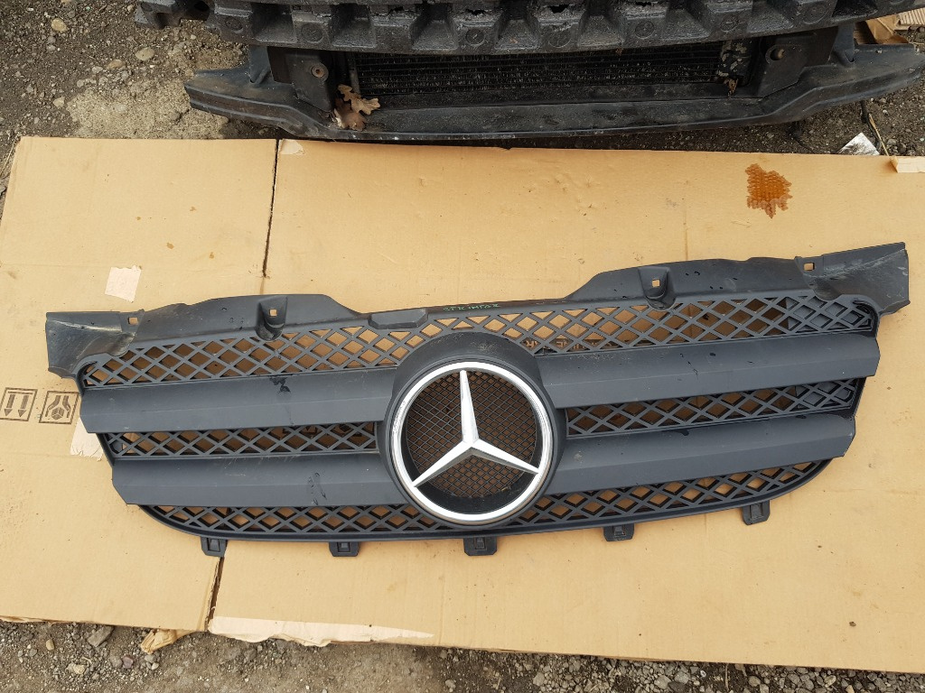 Grila centrala radiator Mercedes Benz Sprinter W90