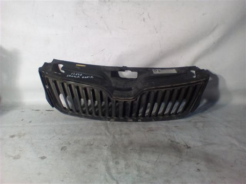 Grila centrala Skoda Rapid An 2012-2015 cod 5JA853668