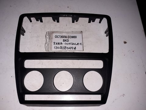 Grila consola centrala trim rama radio cd Skoda Octavia 2, cod: 1Z0858069A