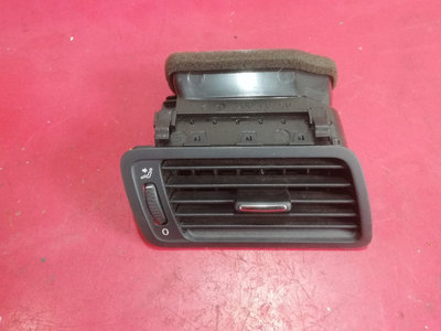 Grila dreapta ventilatie bord Vw Passat B6 volan s