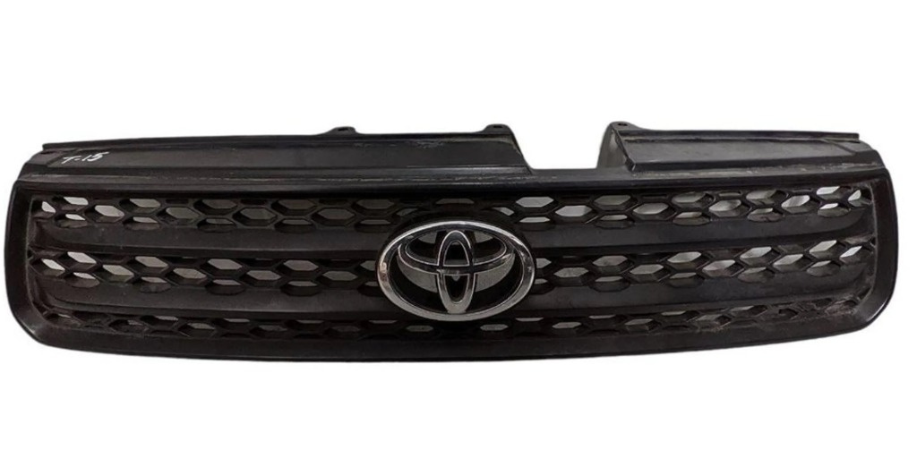 Grila emblema Toyota Rav 4 2.0 d 85 kw 2004 - 0842342130 5311A270
