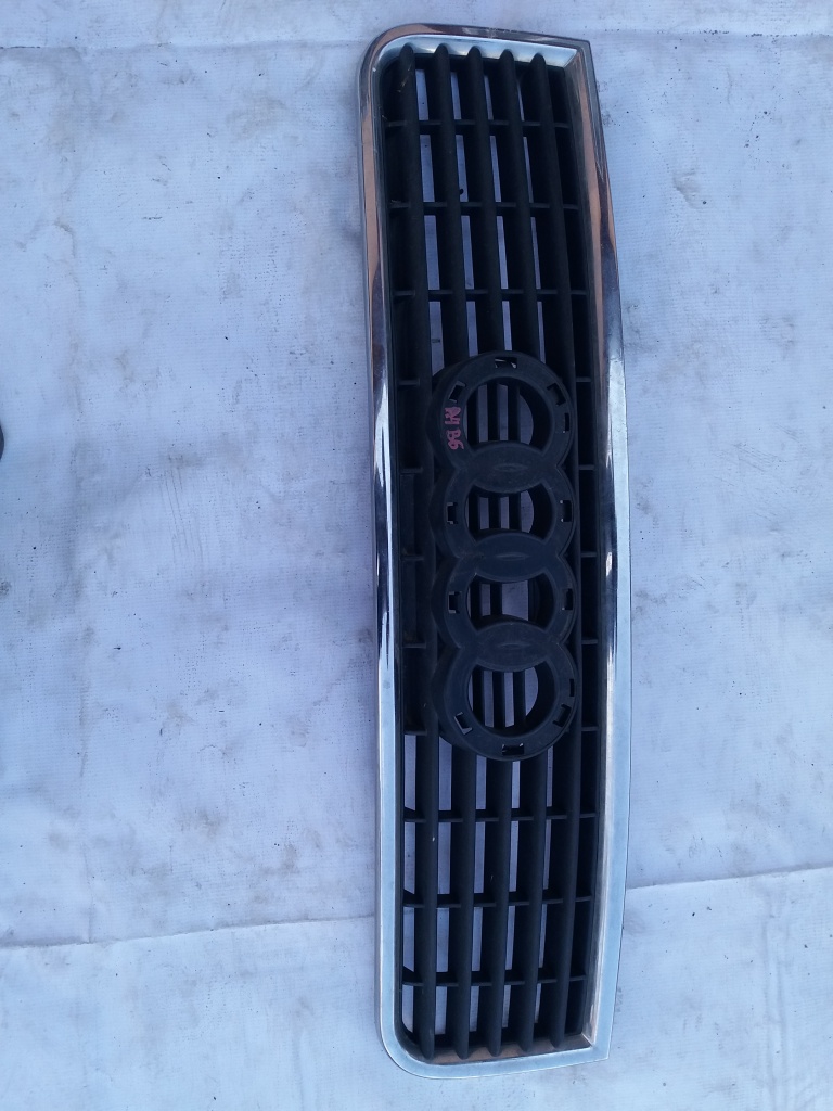 Grila fata Audi A4 B6