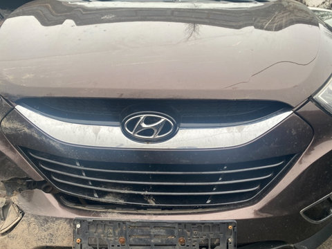 Grila fata Hyundai ix35 an 2014
