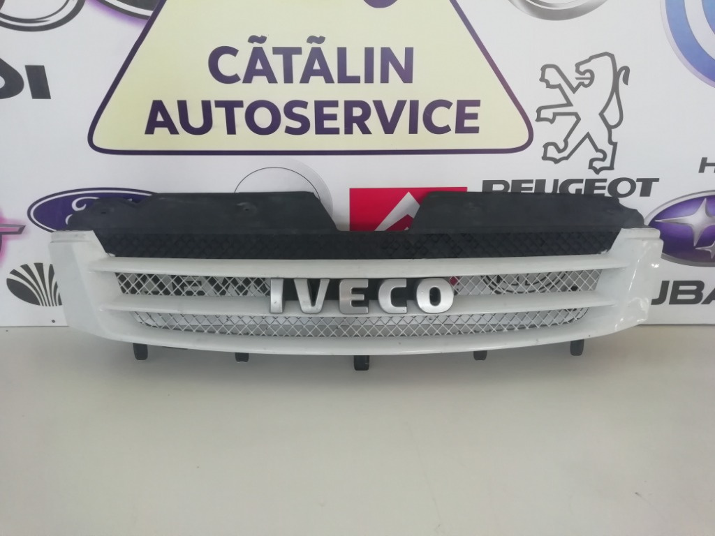 Grila fata Iveco Daily 4 2008