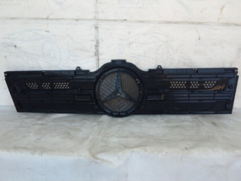 Grila fata Mercedes Actros An 2011-2016 cod A9607500618