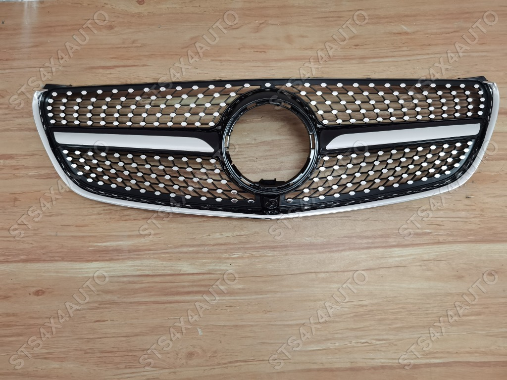 GRILA FATA MERCEDES V-CLASS W447 2015-2020 CU CAMERA [DIAMOND LOOK]