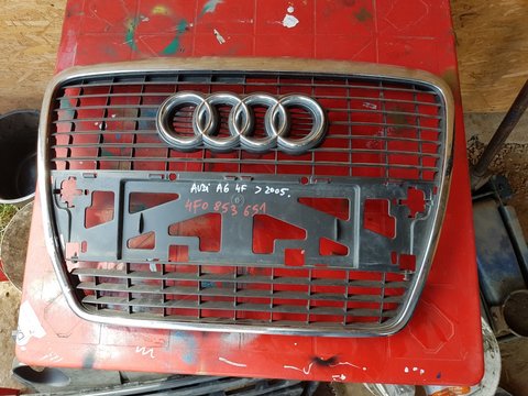 Grila fata (mic defect) Audi A6 4F 2005-2008