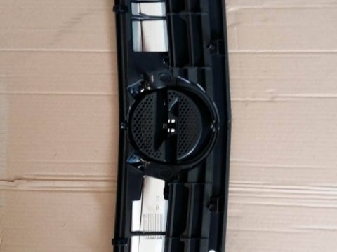 Grila fata radiator opel meriva a 13207140 2003-2010