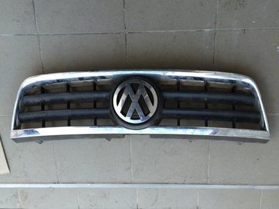 Grila fata VW Touareg 3.2 V6
