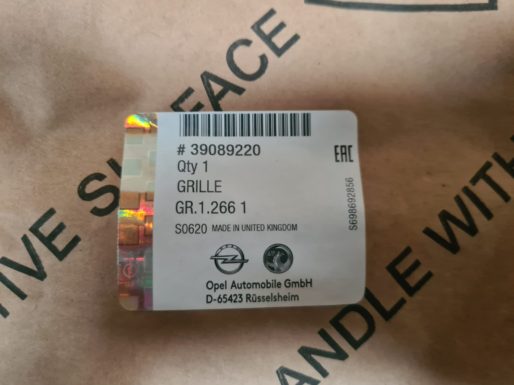 Grila inferioara bara fata Opel Astra K 