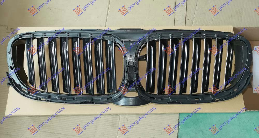 Grila interior BMW SERIES 7 (G11/G12) 15-19 cod 51138072581