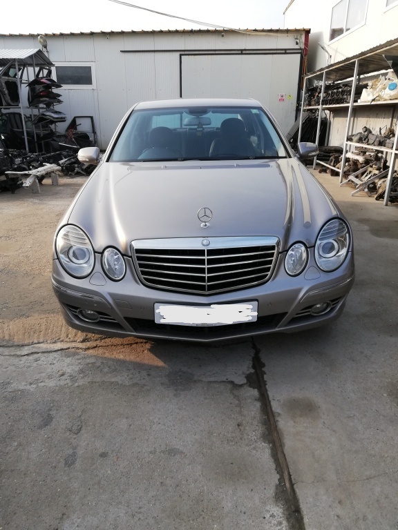 Grila mercedes 2.2 cdi w211 facelift