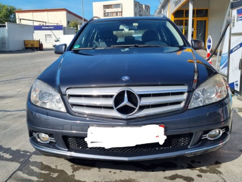 Grila Mercedes C220 cdi w204