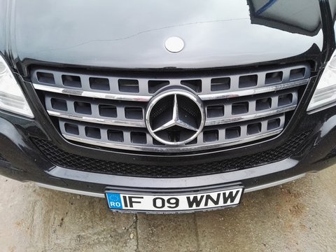 Grila Mercedes ML 320 cdi W164 facelift 2009