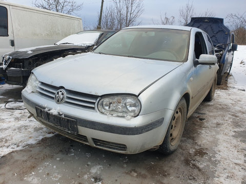 Grila motor Vw Golf 4