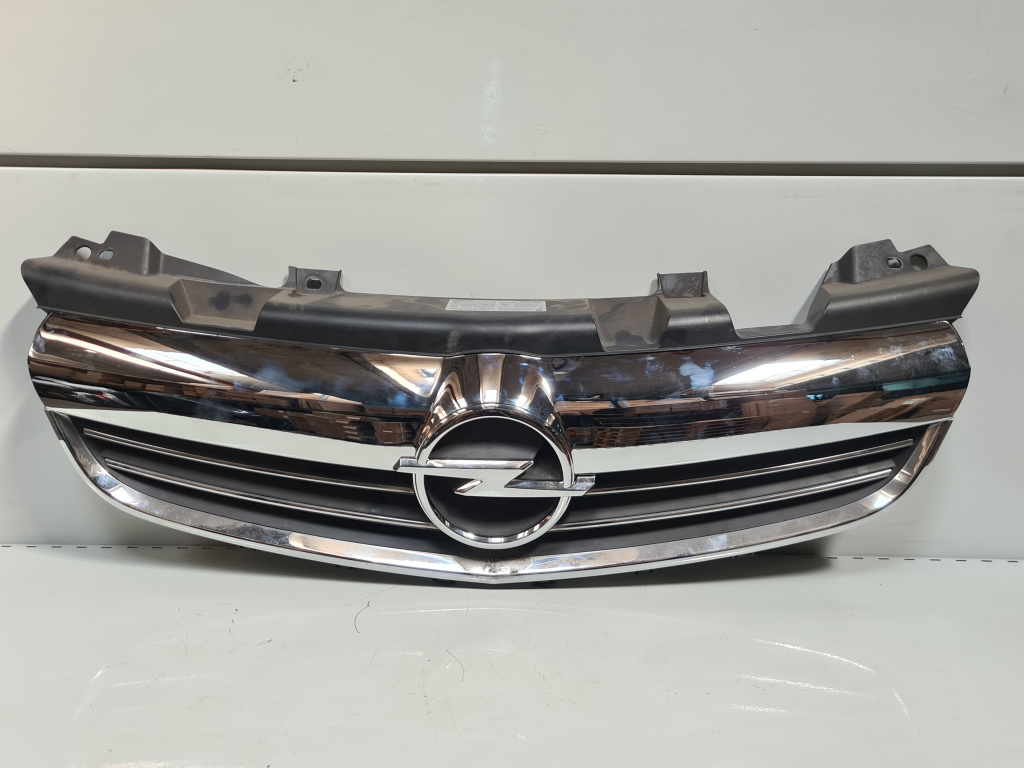 Grila Opel Zafira B facelift