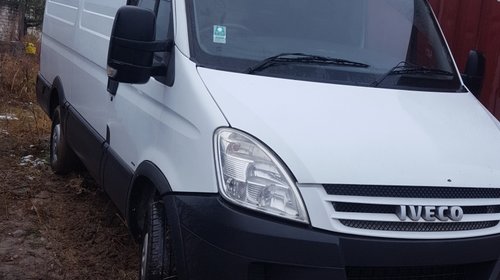 Grila proiector Iveco Daily IV 2007 auto
