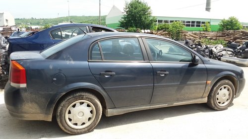 Grila proiector Opel Vectra C 2002 berli