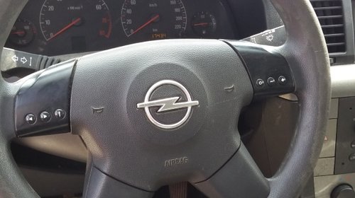 Grila proiector Opel Vectra C 2002 berli
