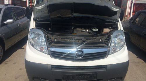 Grila proiector Opel Vivaro 2008 Duba 2.