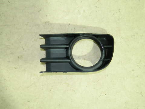 Grila proiector partea stanga, Renault Megane 2, 2002, 2003, 2004, 2005, 2006, 2007, 2008,, 8200115117