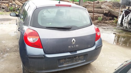 Grila proiector Renault Clio III 2008 ha