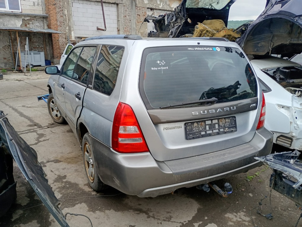 Grila proiector Subaru Forester 2004 SUV 2.0 empi 