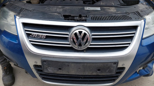 Grila R36 Vw Passat B6 2010