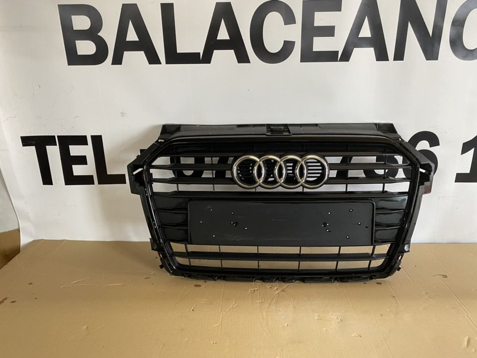 Grila radiator Audi A1 facelift 2015
