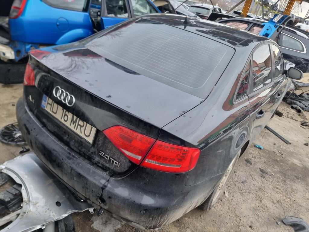 Grila radiator Audi A4 B8 2010 berlina 2.0 tdi CAG