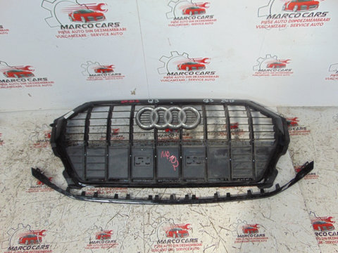 Grila radiator Audi Q3 din 2020