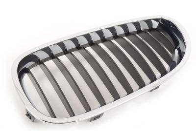 Grila radiator Bmw Seria 5 (E60/E61), 06.2003-06.2010, stanga, crom/negru, 51137027061, 2017053J