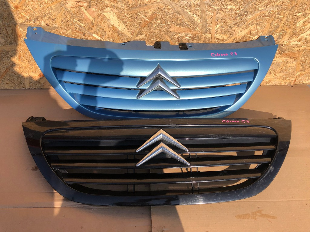 Grila radiator Citroen C3 2006