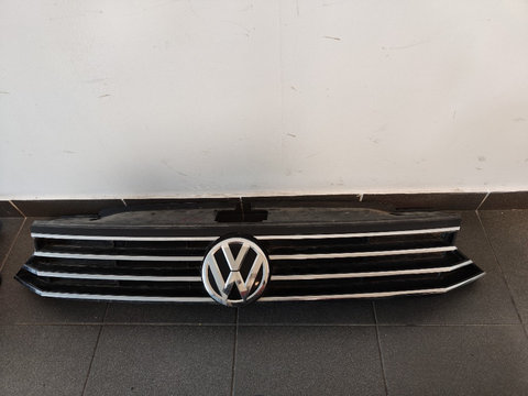 Grila radiator completa Vw Passat B8 2015-2018 Cod: 3G0853653D/3G0853601B