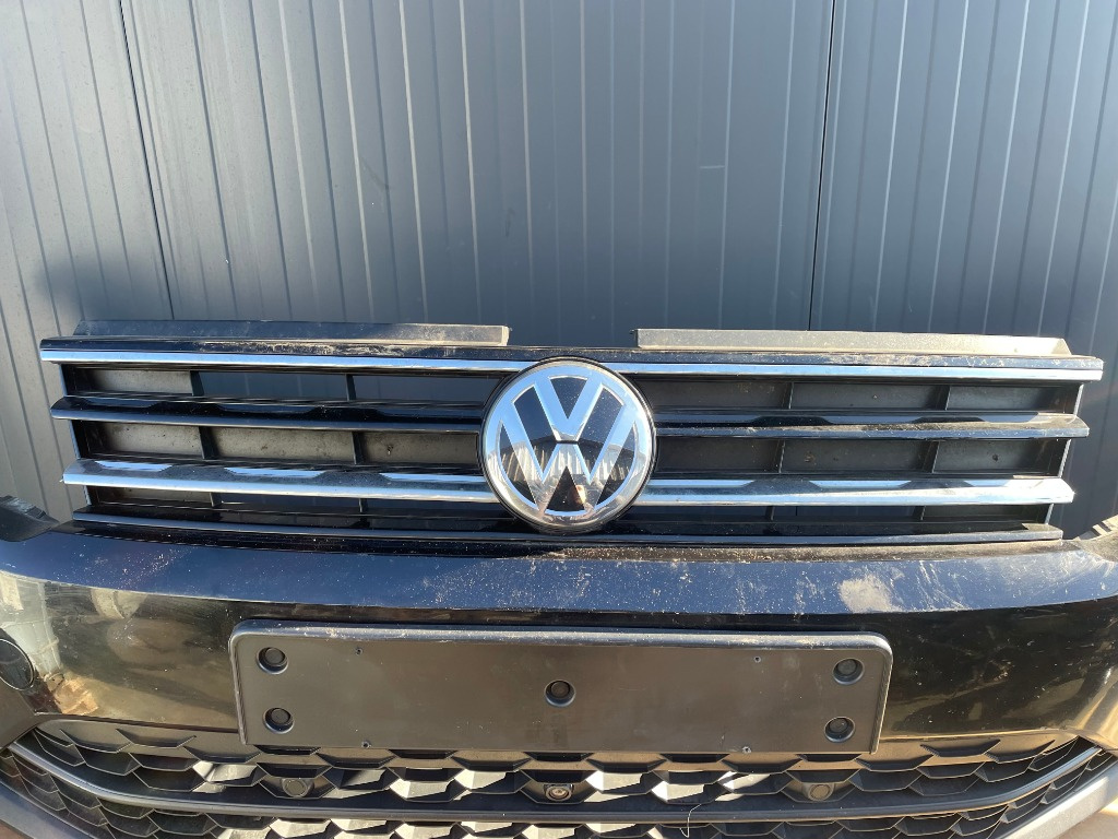 Grila radiator cu emblema VW Tiguan 2018