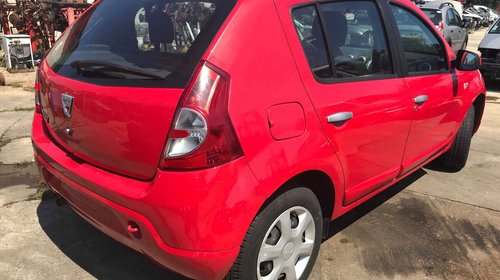 Grila radiator Dacia Sandero 2010 HATCHB