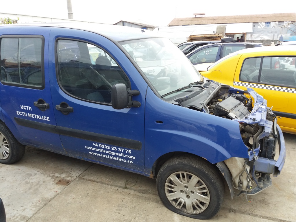 Grila radiator Fiat Doblo 2007 Furgon 1.3 16v Multijet