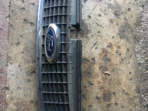 Grila radiator Ford Mondeo 4 [2007 - 2010] Liftback 2.2 TDCi DPF MT (175 hp) MK4 (BA7)