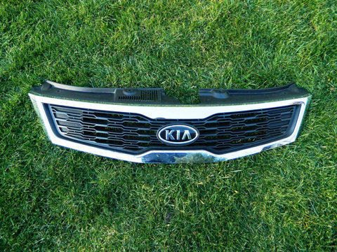 Grila radiator Kia Ceed Facelift dupa 2013 cod 86351-1H500