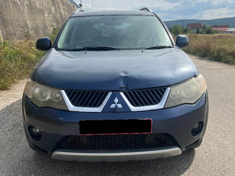 Grila radiator Mitsubishi Outlander din 2008