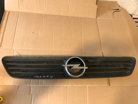 Grila radiator opel astra g 1998 - 2004 cod: 90589927