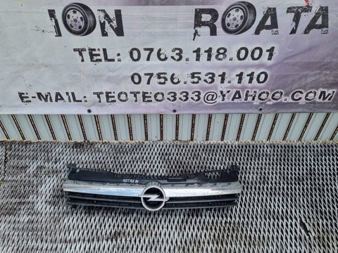 Grila radiator Opel Astra H