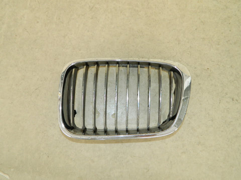 Grila radiator partea stanga, BMW Seria 3 - E46 Compact, 98-05, 51138195055