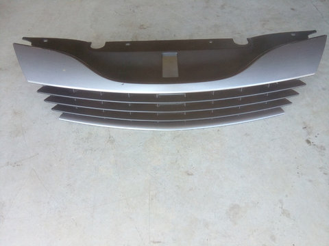 Grila Radiator Renault Laguna II